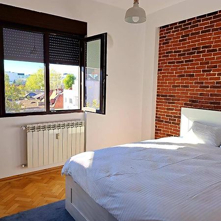 Classy Apartment With Parking In The City Center Βουκουρέστι Εξωτερικό φωτογραφία