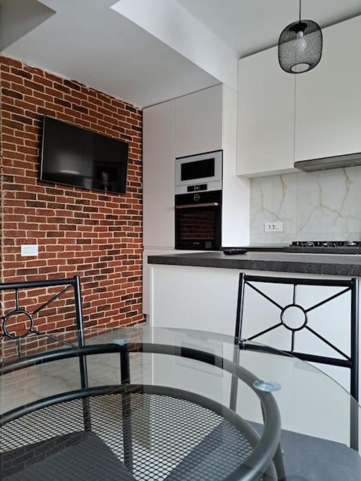 Classy Apartment With Parking In The City Center Βουκουρέστι Εξωτερικό φωτογραφία