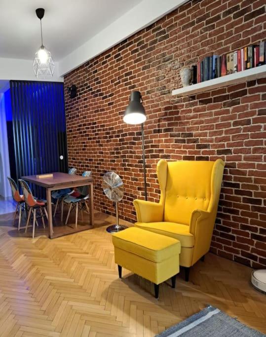 Classy Apartment With Parking In The City Center Βουκουρέστι Εξωτερικό φωτογραφία