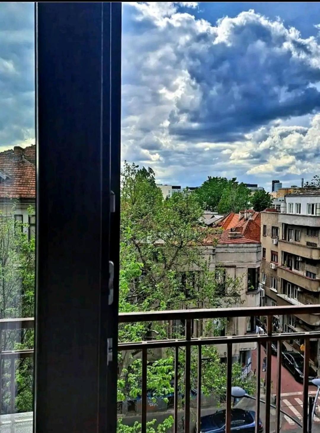 Classy Apartment With Parking In The City Center Βουκουρέστι Εξωτερικό φωτογραφία